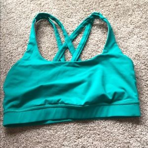 Lululemon energy bra size 6